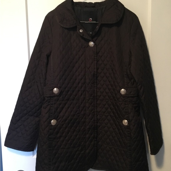 Laura Petites snap closure light jacket. Black with silver snaps. - Picture 1 of 3